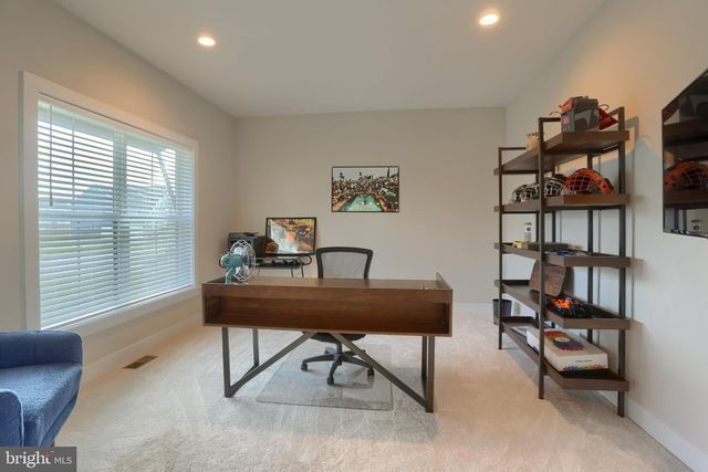 529 BREEZEWOOD LN, Annville, PA 17003