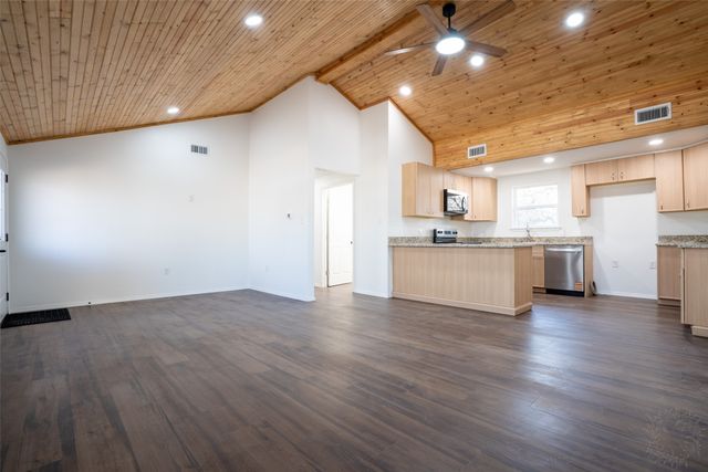 1133 FM 2861 Highway, Comanche, TX 76442