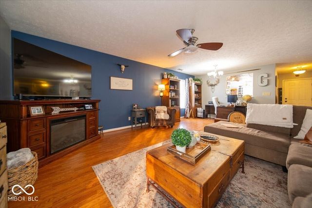 2510 Swan Sea Drive, Indianapolis, IN 46239