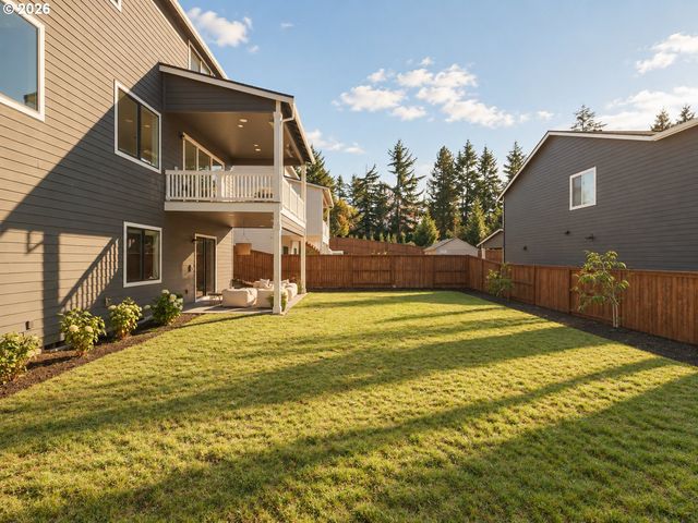 2763 DAHLIA Dr, West Linn, OR 97068