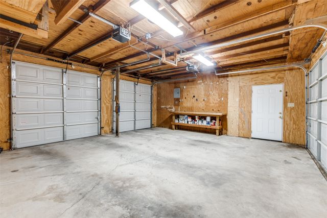 1318 Fuller Drive, Dallas, TX 75218