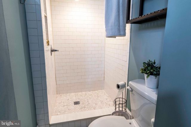 400 DELMAR ST, Philadelphia, PA 19128