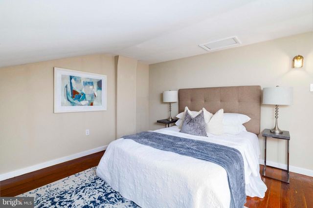 400 DELMAR ST, Philadelphia, PA 19128