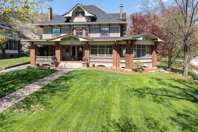 2446 E River Drive, Davenport, IA 52803