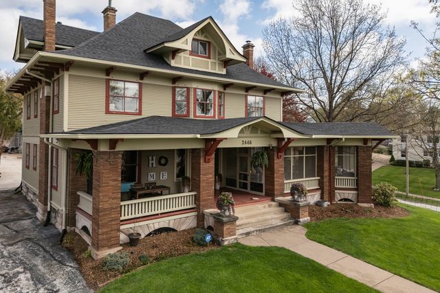 2446 E River Drive, Davenport, IA 52803