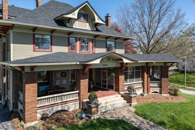2446 E River Drive, Davenport, IA 52803