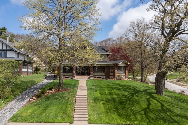 2446 E River Drive, Davenport, IA 52803