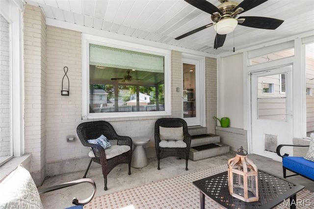 1031 Dovergate Drive, Kirkwood, MO 63122