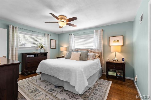 1031 Dovergate Drive, Kirkwood, MO 63122