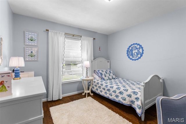 1031 Dovergate Drive, Kirkwood, MO 63122