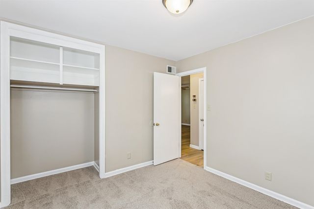 2134 S Poplar, Wichita, KS 67211