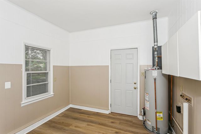 2134 S Poplar, Wichita, KS 67211