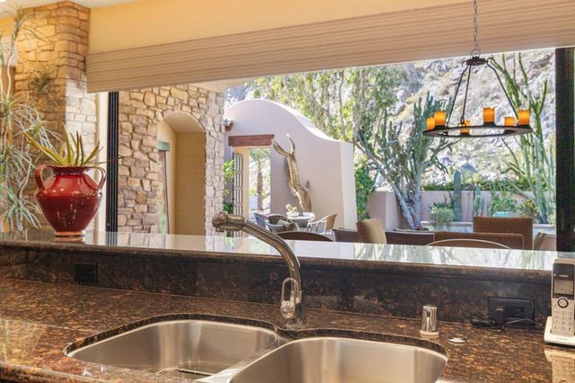 46494 Bradshaw Trail, La Quinta, CA 92253