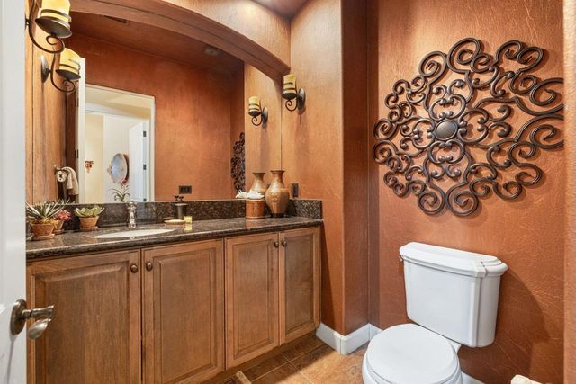 46494 Bradshaw Trail, La Quinta, CA 92253