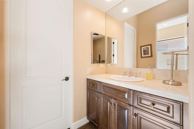 46494 Bradshaw Trail, La Quinta, CA 92253