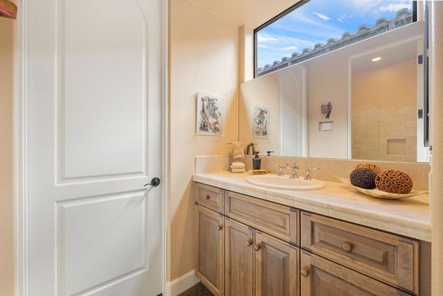 46494 Bradshaw Trail, La Quinta, CA 92253