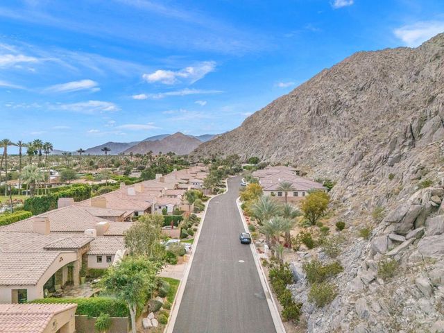 46494 Bradshaw Trail, La Quinta, CA 92253