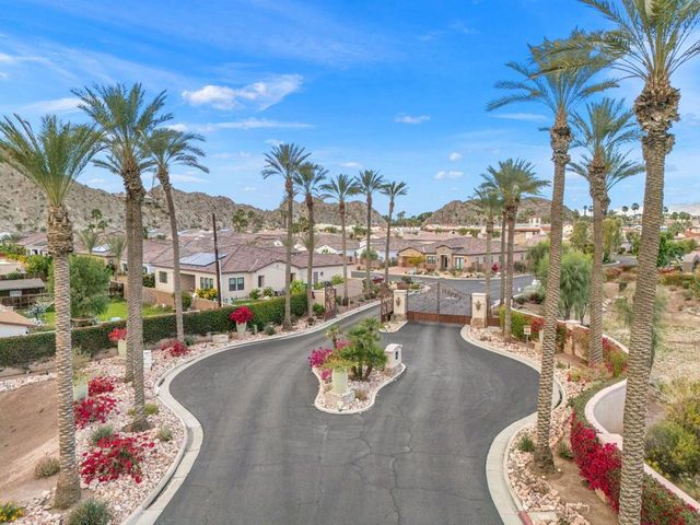 46494 Bradshaw Trail, La Quinta, CA 92253