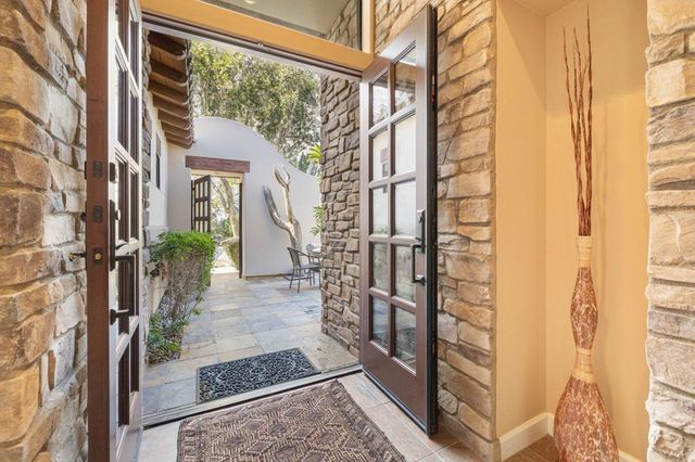 46494 Bradshaw Trail, La Quinta, CA 92253