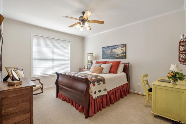 1413 Holly Creek Dr, Tyler, TX 75703