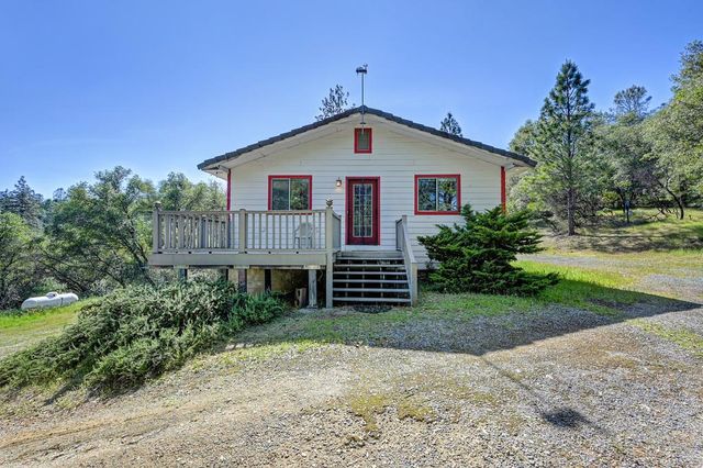 4751 Meadowview Acres Rd, Cool, CA 95614