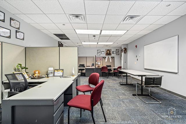 900 National Parkway, Schaumburg, IL 60173