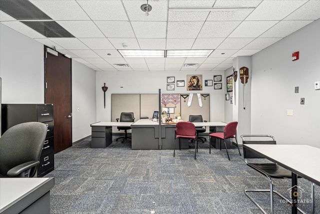 900 National Parkway, Schaumburg, IL 60173