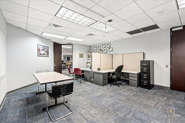 900 National Parkway, Schaumburg, IL 60173