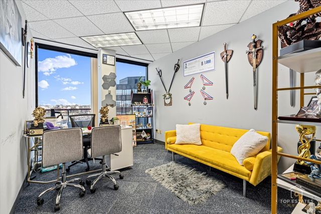 900 National Parkway, Schaumburg, IL 60173