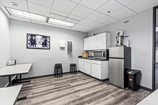 900 National Parkway, Schaumburg, IL 60173