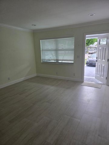 4538 Arthur Street, Palm Beach Gardens, FL 33418