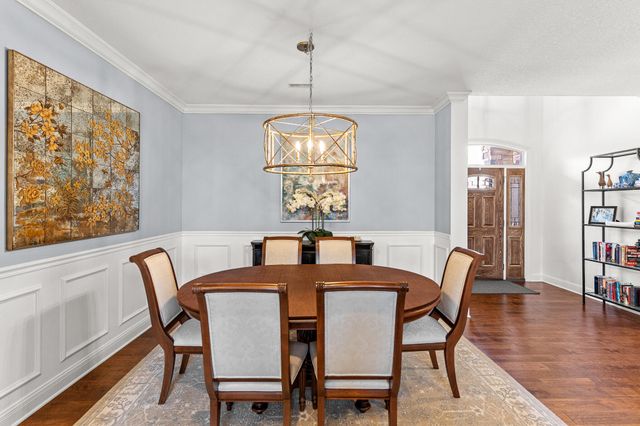 2408 STRATFORD CHASE PKY, Columbia, MO 65201