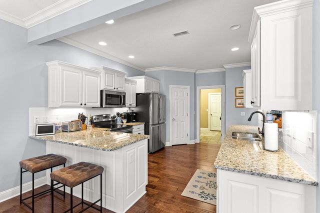 2408 STRATFORD CHASE PKY, Columbia, MO 65201