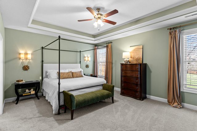 2408 STRATFORD CHASE PKY, Columbia, MO 65201