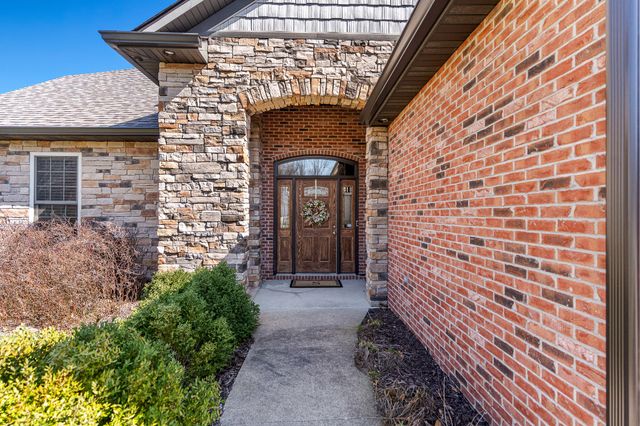 2408 STRATFORD CHASE PKY, Columbia, MO 65201
