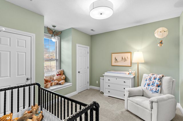 2408 STRATFORD CHASE PKY, Columbia, MO 65201