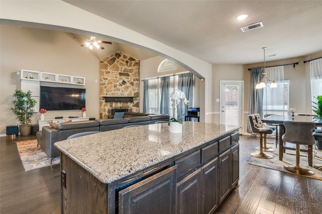 3449 Ava Drive, Midlothian, TX 76065