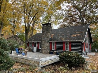 154 Cupsaw Drive, Ringwood, NJ 07456