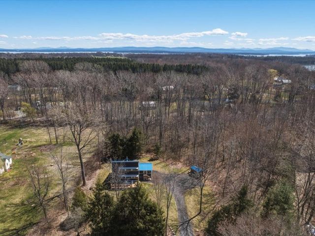 1233 Blockhouse Point Road, North Hero, VT 05474
