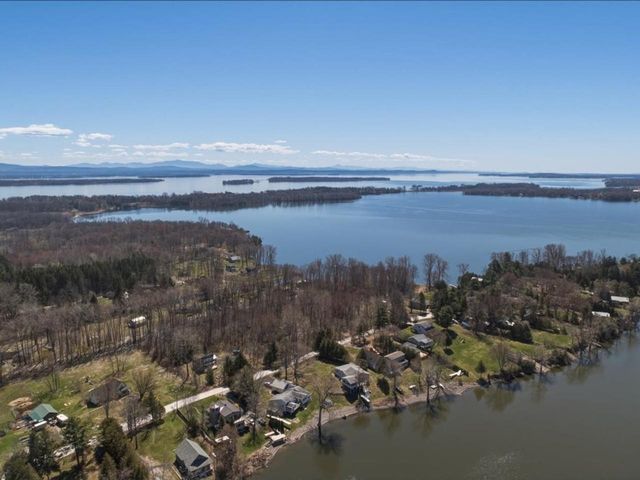 1233 Blockhouse Point Road, North Hero, VT 05474
