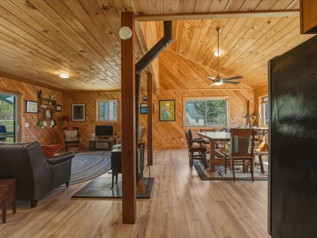 1233 Blockhouse Point Road, North Hero, VT 05474