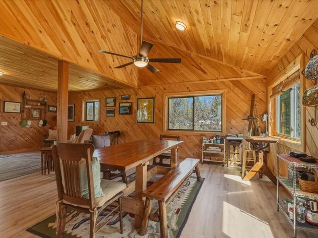 1233 Blockhouse Point Road, North Hero, VT 05474
