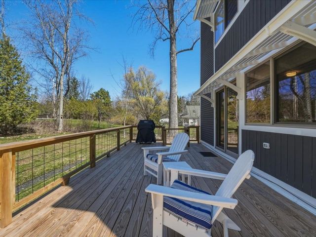 1233 Blockhouse Point Road, North Hero, VT 05474