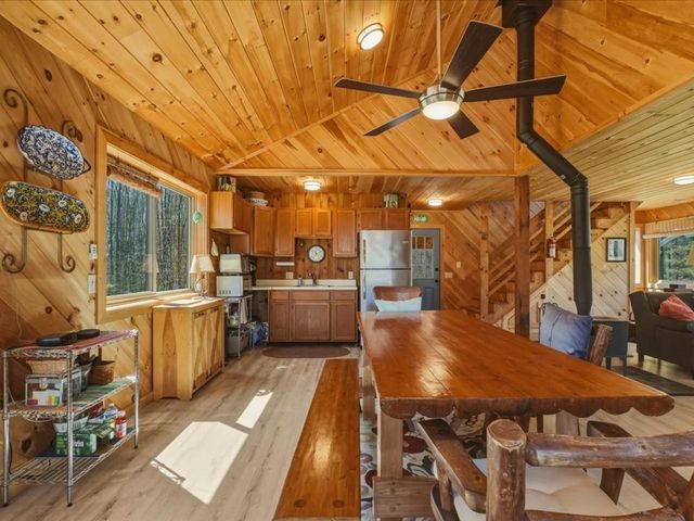 1233 Blockhouse Point Road, North Hero, VT 05474