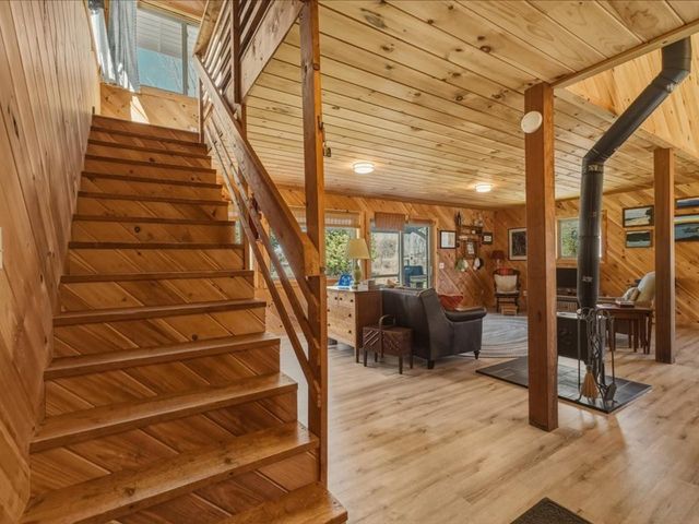 1233 Blockhouse Point Road, North Hero, VT 05474
