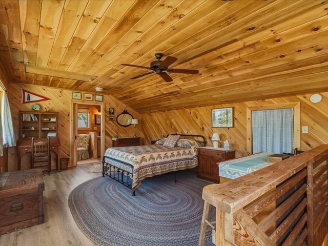 1233 Blockhouse Point Road, North Hero, VT 05474