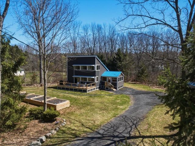 1233 Blockhouse Point Road, North Hero, VT 05474