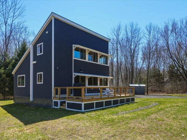 1233 Blockhouse Point Road, North Hero, VT 05474