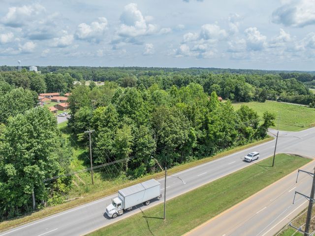 0 Hwy 70 West, Dickson, TN 37055