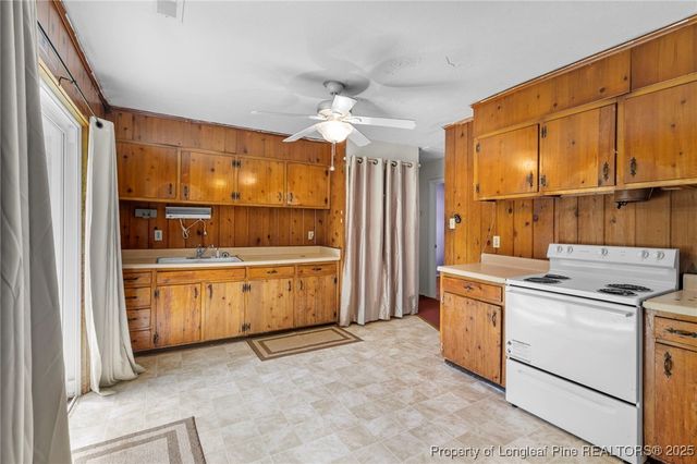 7006 Ryan Street, Fayetteville, NC 28314